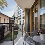 Inpoint - Steps From Main Station&old Town Self Check-in