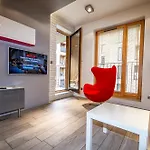 شقة Inpoint - Steps From Main Station&old Town Self Check-in *