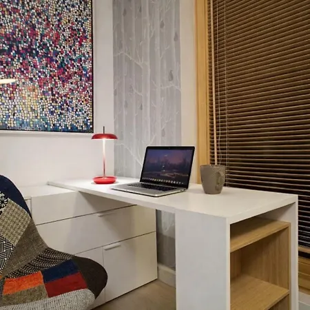 Inpoint - Steps From Main Station&old Town Self Check-in アパート クラクフ