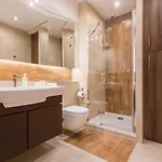 Inpoint - Steps From Main Station&old Town Self Check-in *