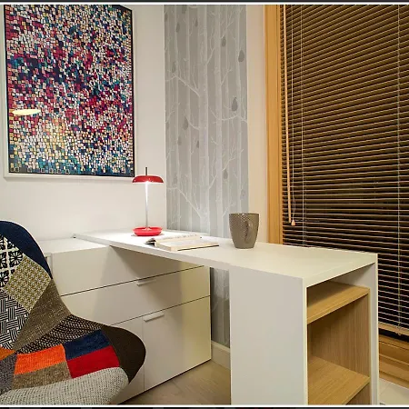 Daire Inpoint - Steps From Main Station&old Town Self Check-in Krakow