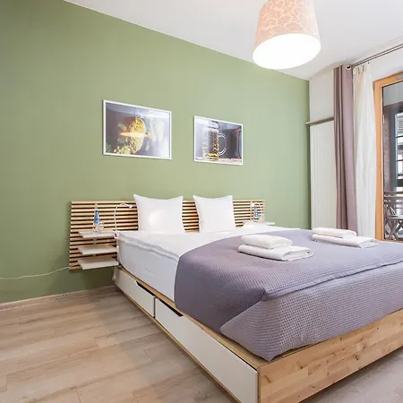 Inpoint - Steps From Main Station&old Town Self Check-in * Krakow